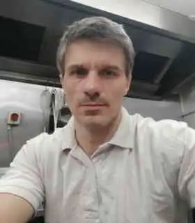 Profile picture of Konstantin