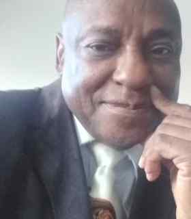 Profile picture of Raymond